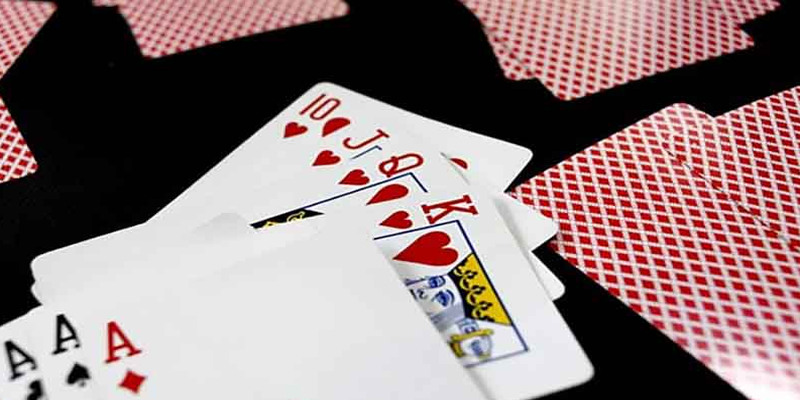 Hé Lộ Mẹo Chơi Phỏm Ít Khi Thua Cho Tân Thủ 2 Câu bài - một trong những mẹo chơi phỏm hay được nhiều cao thủ áp dụng