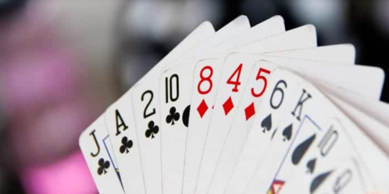 Mẹo Chơi Tiến Lên Miền Nam Để Kiếm Thưởng Khủng 3 Phán đoán bài của đổi thủ